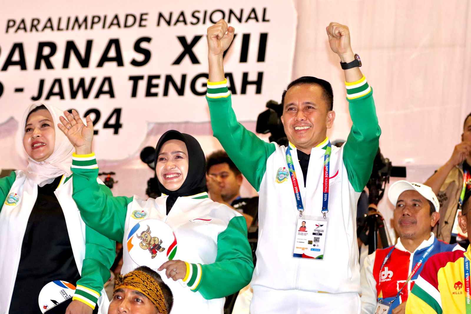 92c05f8f-7a72-462a-b458-04677f10c36b_11zon