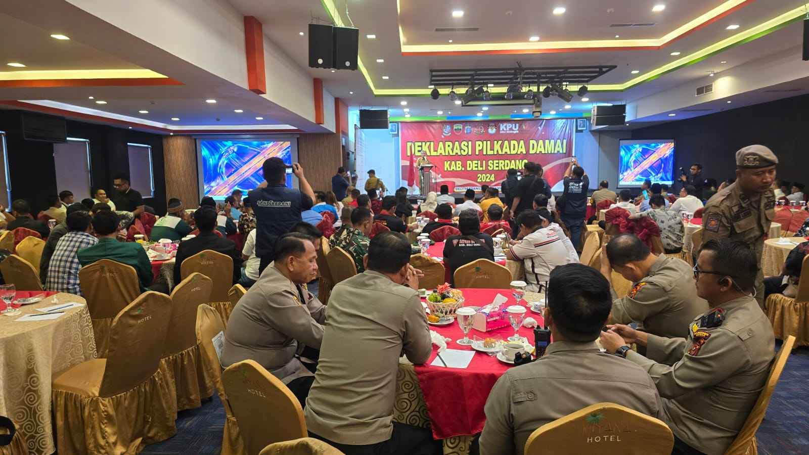 6295bd17-8f71-4a4f-a644-d5bb539a4871_11zon