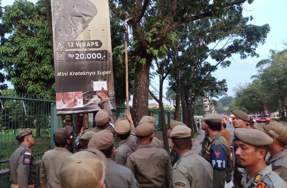 61adfffe-badd-42f8-9707-0b1c9bd54b4c