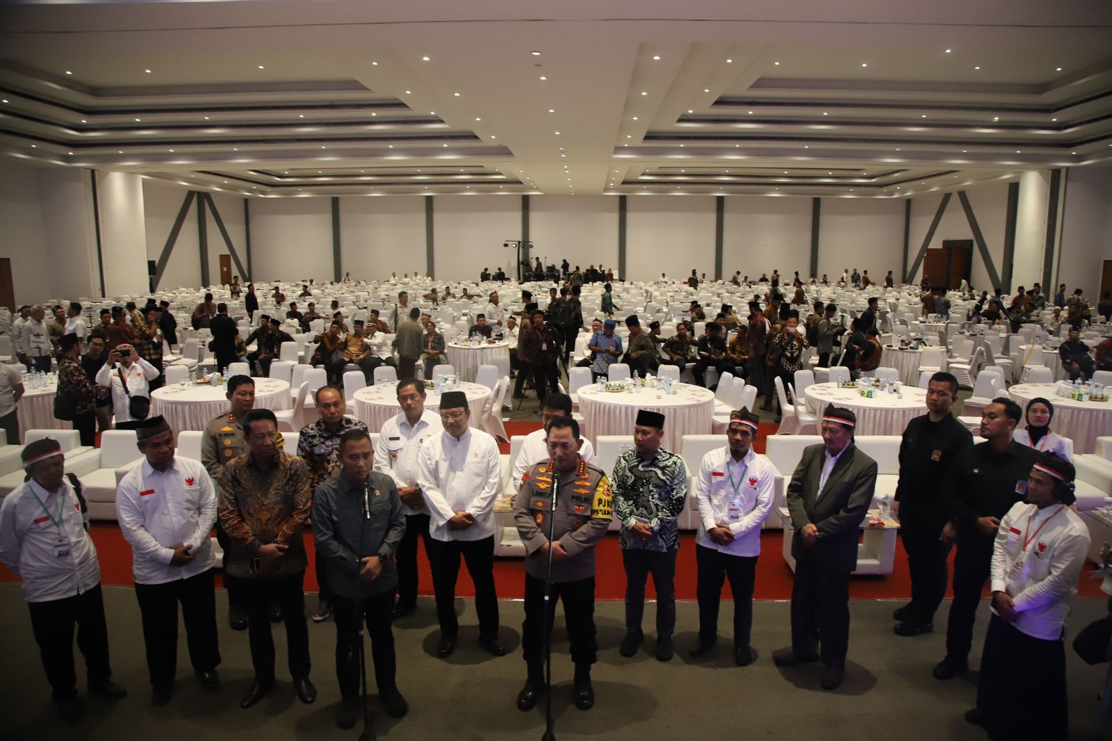 74c9c936-c17f-4c72-8353-6e2e69465d1c