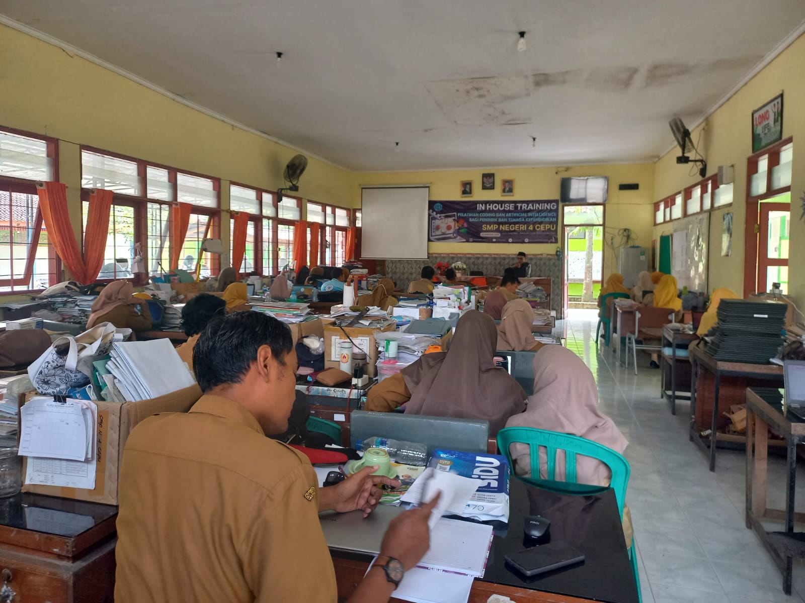 9f63b56c-9628-4c5c-bcc6-1072d0fd51e9