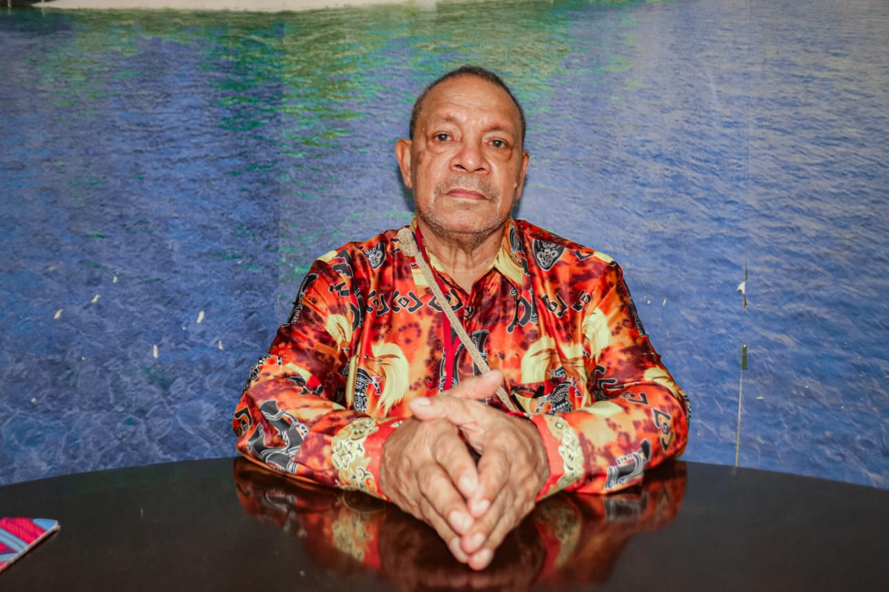 c4b03819-3b72-4bf8-8d0f-335ba37407b7