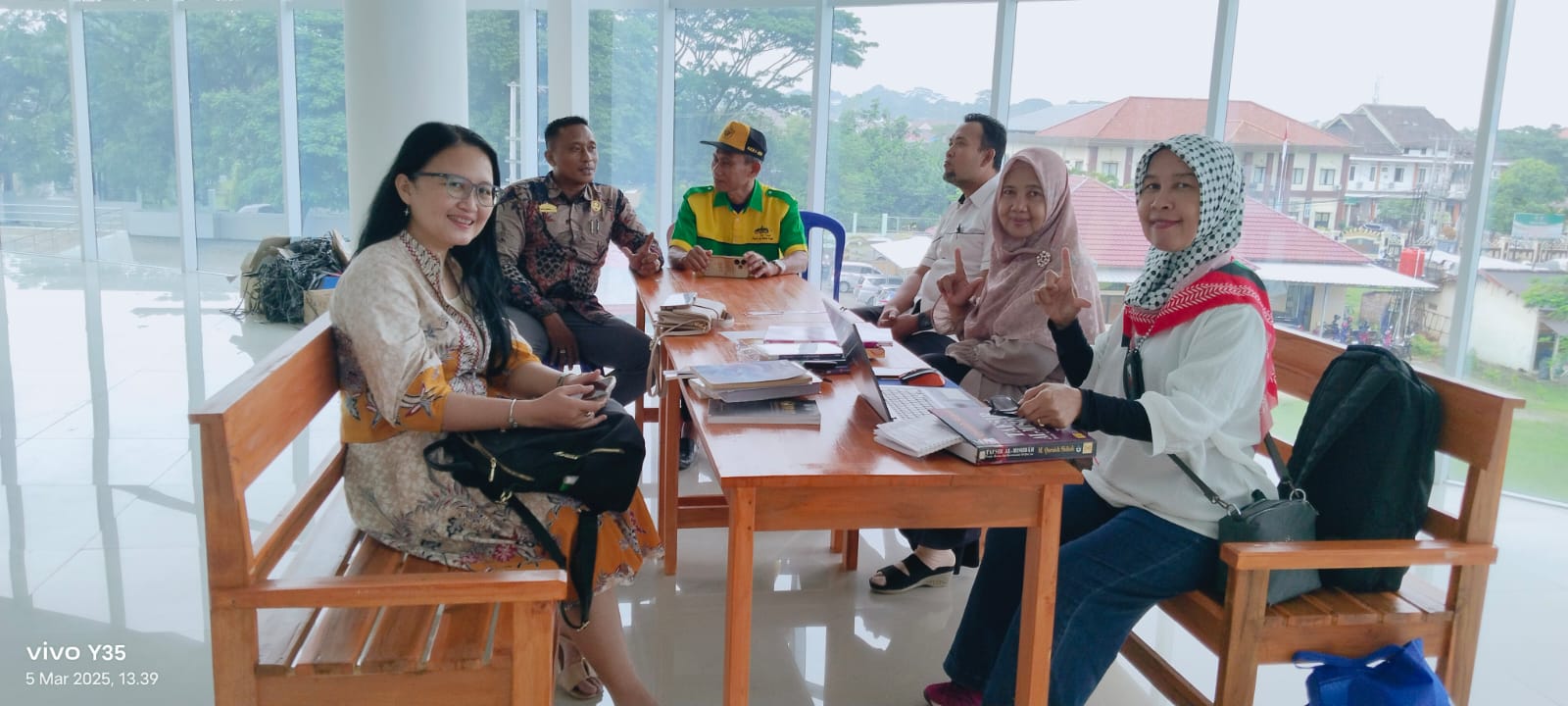 Pengurus FGMPL Provinsi Lampung saat acara diskusi Program Kerja. (5/3). (Istimewa)